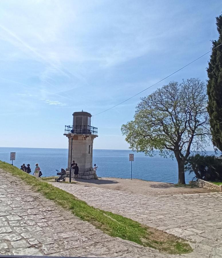 Apartamento Elle Rovinj Exterior foto